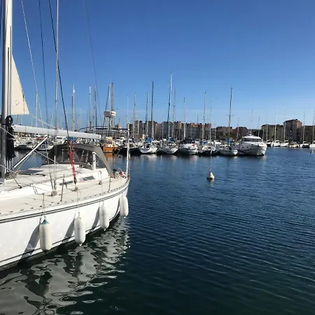 Saint-pierre-la-mer - Narbonne Location T3 Climatisee Апартаменты *